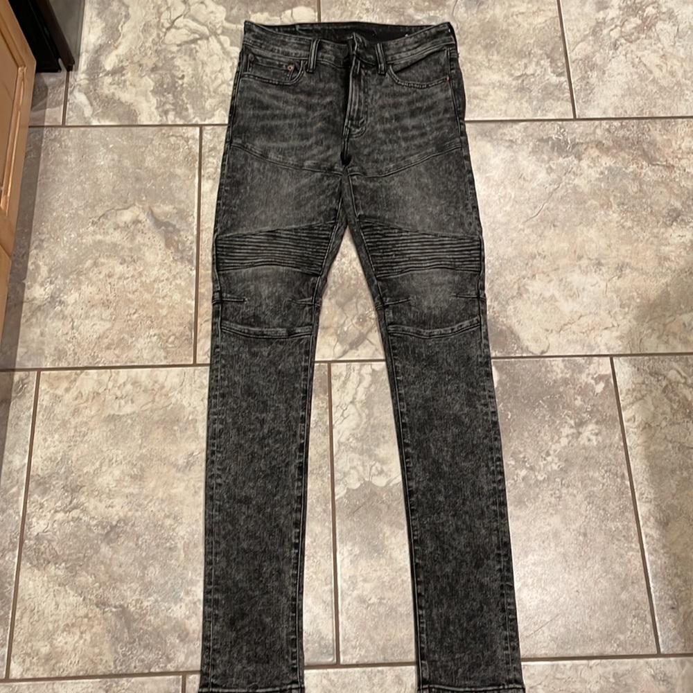 Black/gray - Picture 3 of 3
